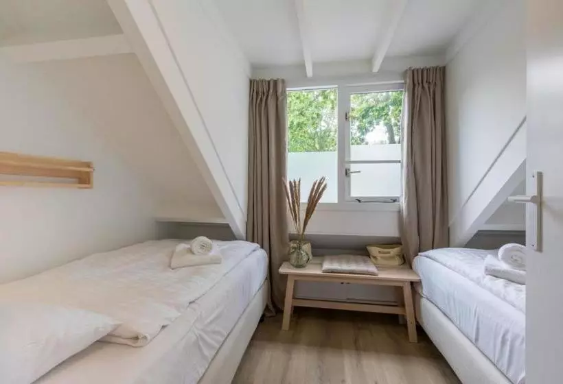 リゾートホテル Holidayhouse   Noordendolfer 2 51 Zoutelande