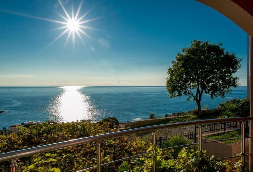 تختخواب و صبحانه Open Sky Apartments