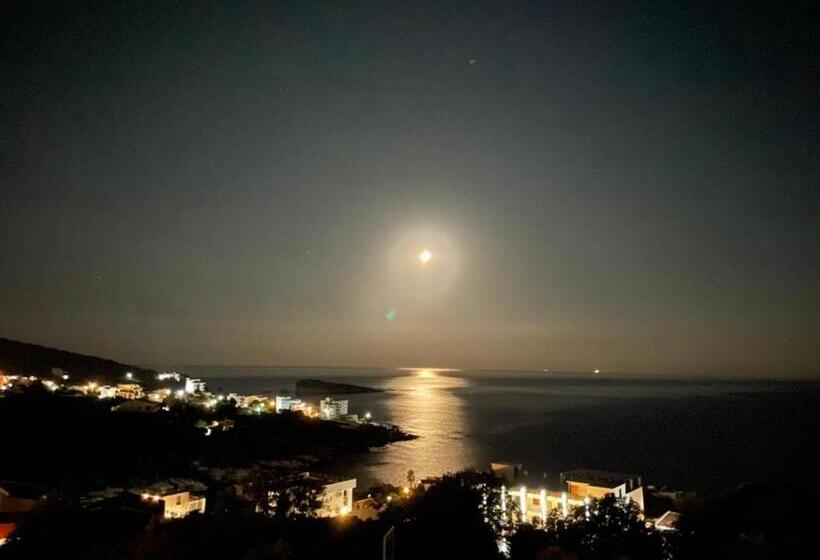 تختخواب و صبحانه Open Sky Apartments