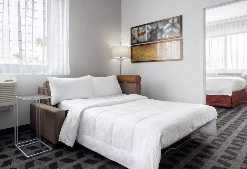 Hotelli Towneplace Suites By Marriott Venice