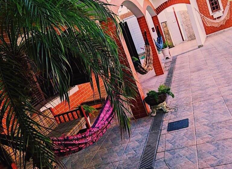 펜션 Hostel&pousada Equilíbrio