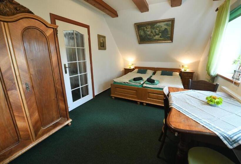 פנסיון Penzion V Chaloupce