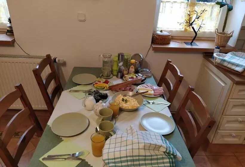 Majatalo Penzion V Chaloupce