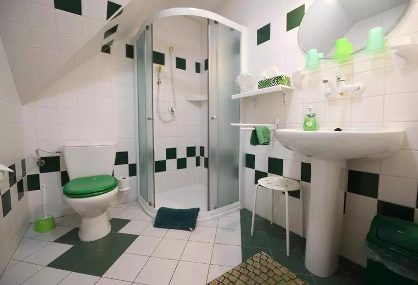 Majatalo Penzion V Chaloupce