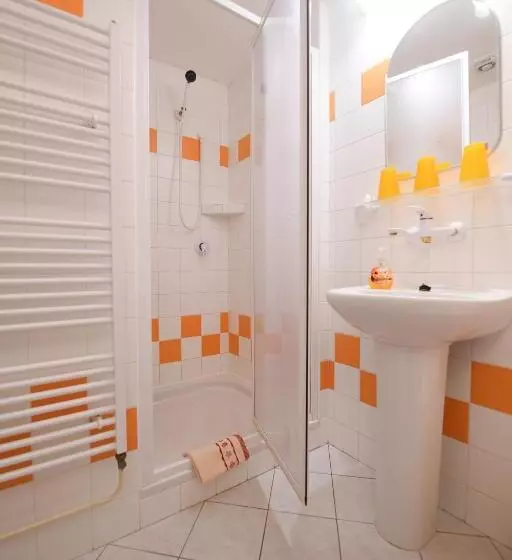 Majatalo Penzion V Chaloupce