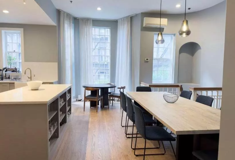 Отель Outsite Chelsea