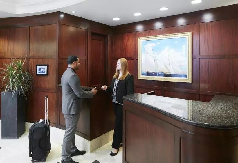 Club Quarters Hotel Faneuil Hall, Boston