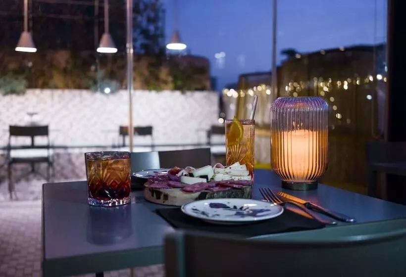 בית מלון כפרי Condominio Monti Boutique