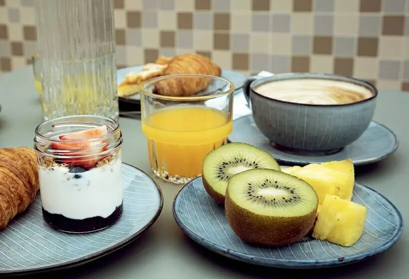 בית מלון כפרי Condominio Monti Boutique