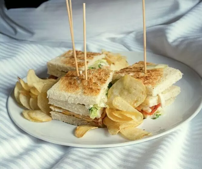 בית מלון כפרי Condominio Monti Boutique