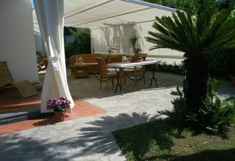 هتل Esperidi Resort Village