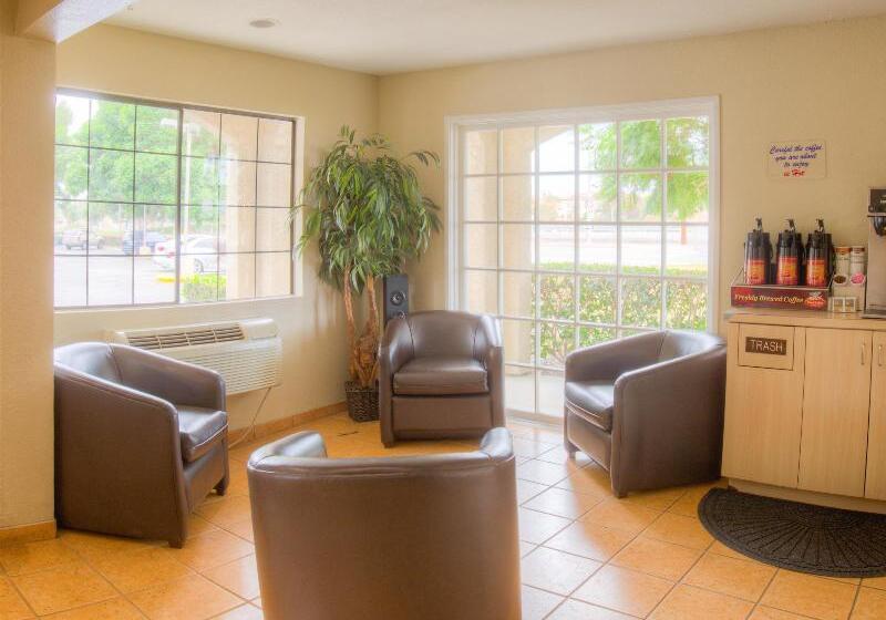 فندق Good Nite Inn Camarillo