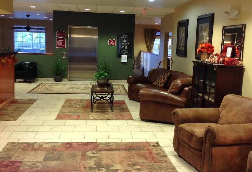 בית מלון כפרי Grand View Inn & Suites