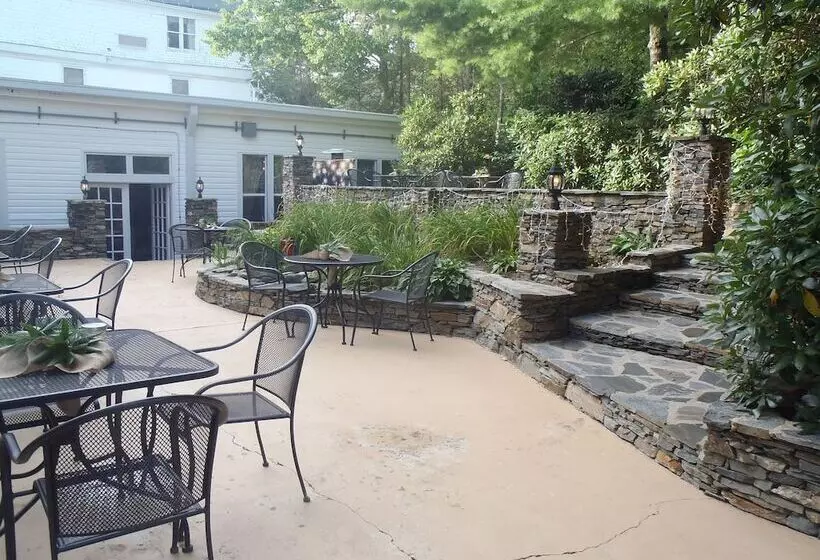 호텔 Green Park Inn