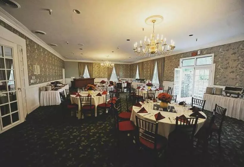 호텔 Green Park Inn