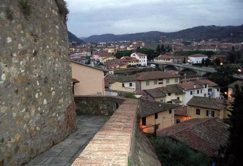 בית מלון כפרי I Fiorino