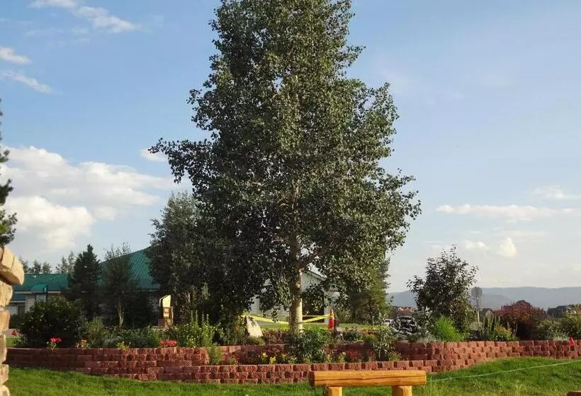 Отель Littletree Inn