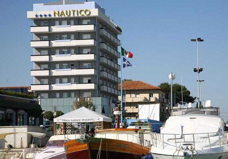 هتل Nautico