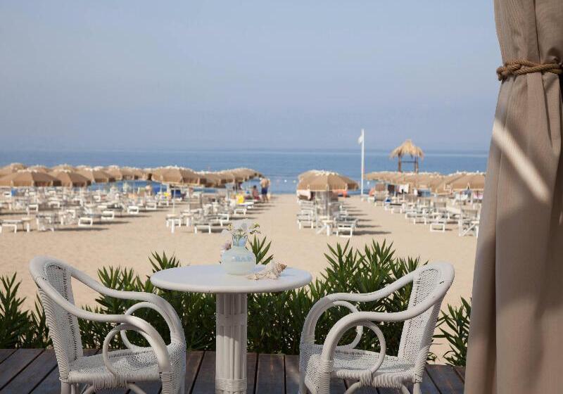 ホテル Oleandri Resort Paestum