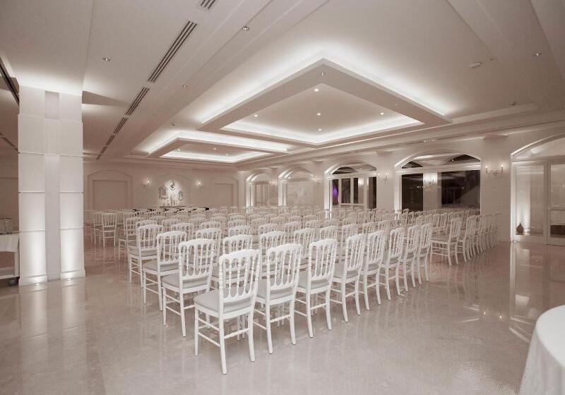 ホテル Oleandri Resort Paestum