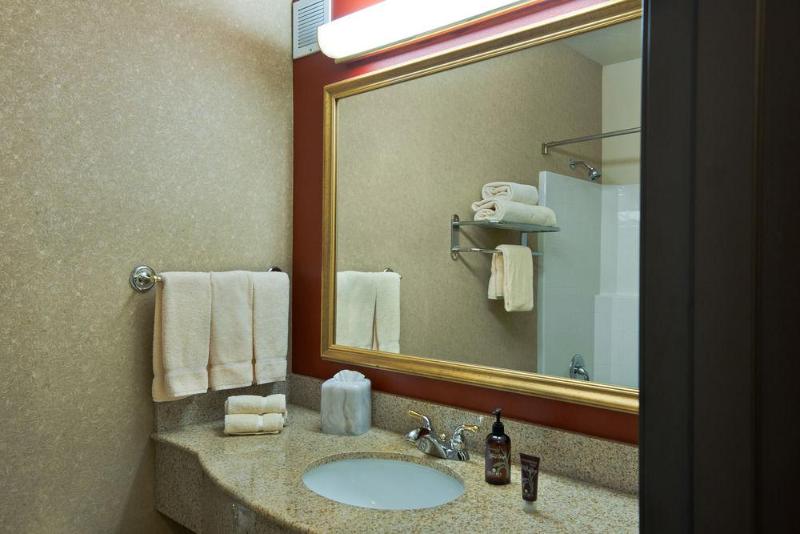 Отель Oxford Suites Spokane Valley