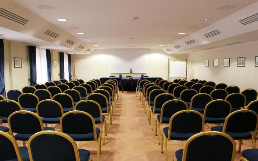 هتل Sina Villa Matilde