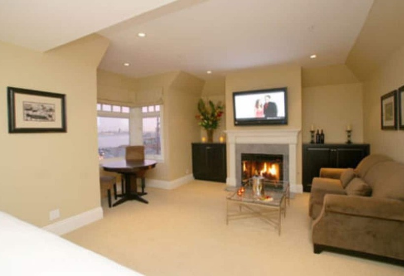 هتل The Gables Inn Sausalito