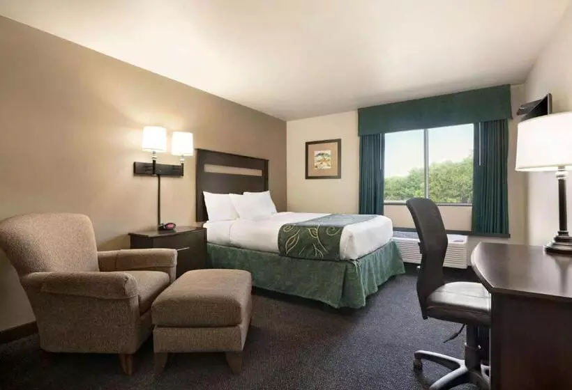 ホテル Travelodge By Wyndham Brunswick Near Fredrick