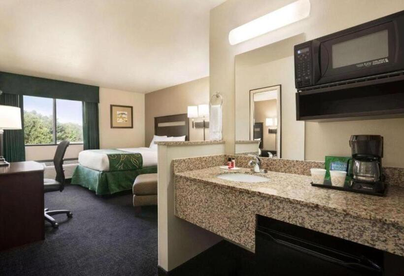 فندق Travelodge By Wyndham Brunswick Near Fredrick