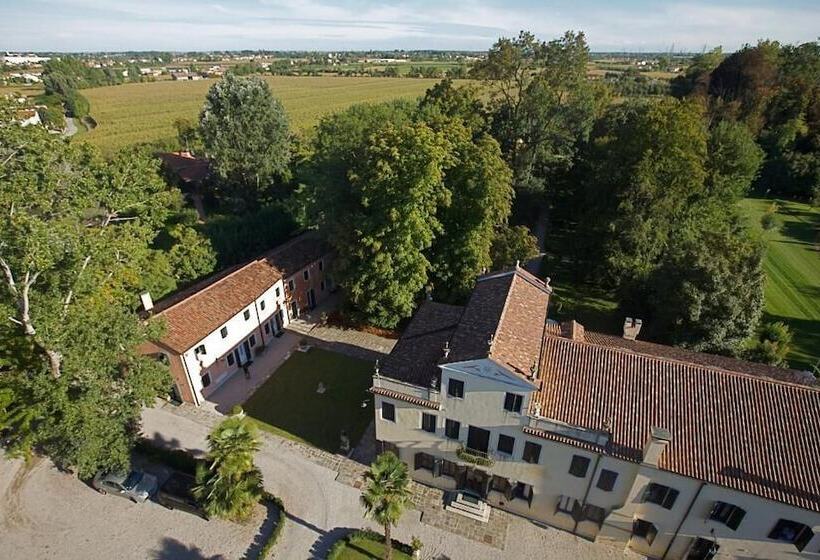 בית מלון כפרי Villa Alberti