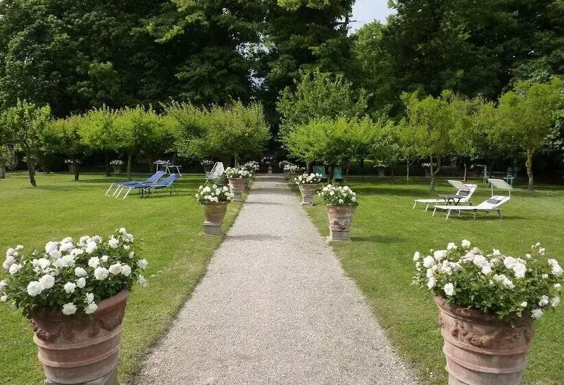 호텔 Villa Alberti