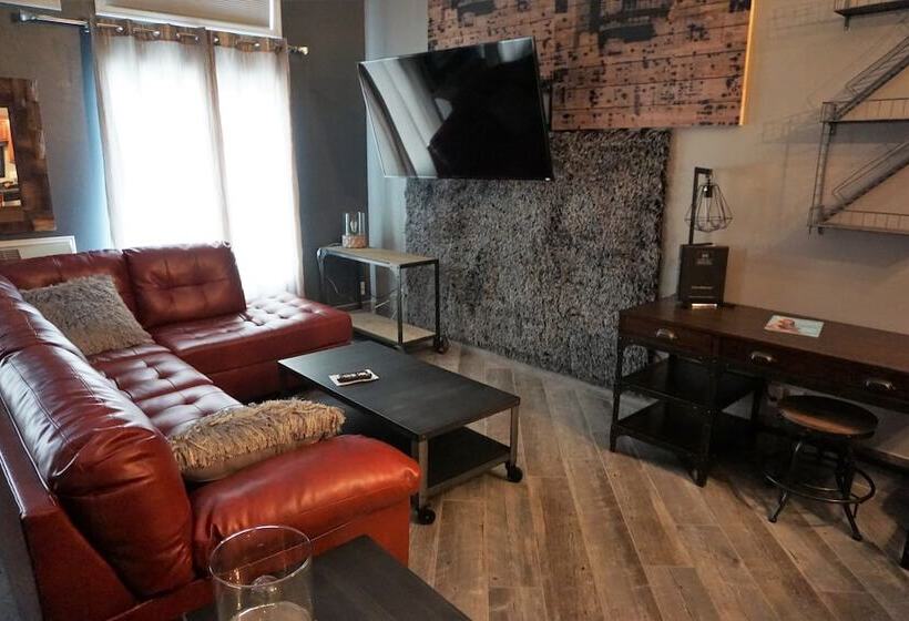 River Hills Hotel  Mankato