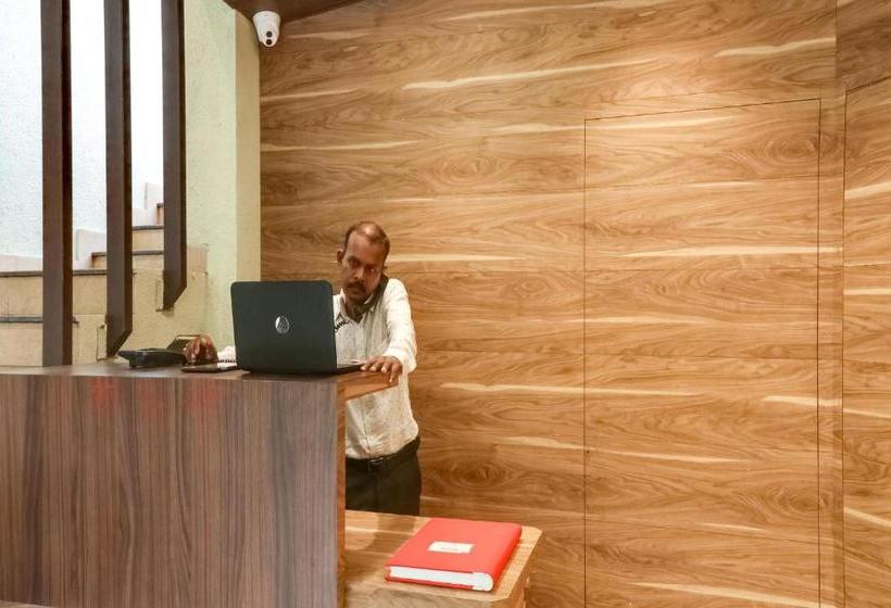 Hotelli Collection O 47512 Eleven Petals Resort