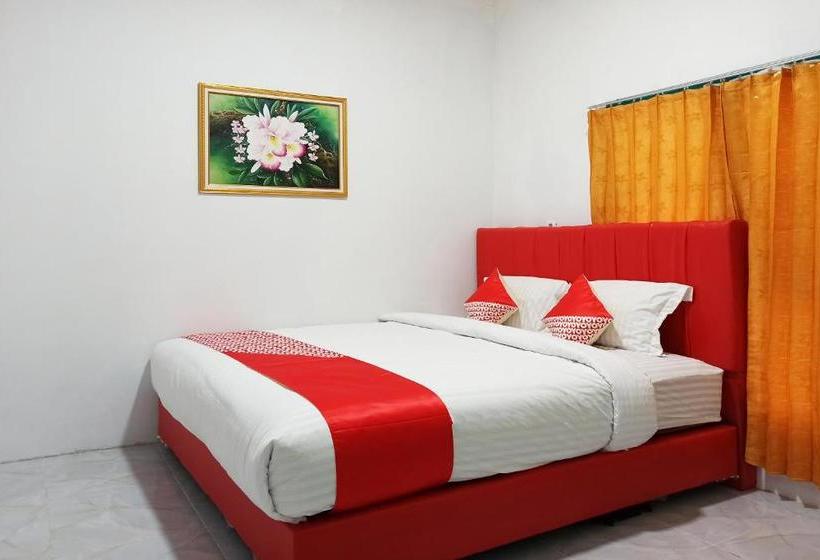 Hotel Oyo 2611  Krui Syariah