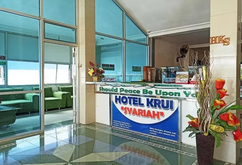 ホテル Oyo 2611  Krui Syariah