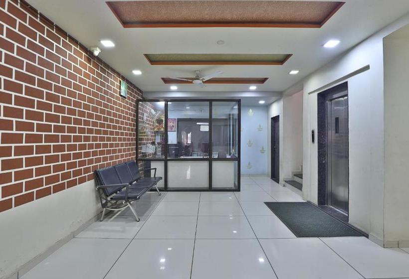 فندق Oyo 44206  Saurashtra