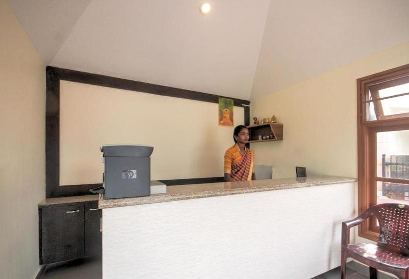 酒店 Oyo 48373 Sri Darshanam Homes