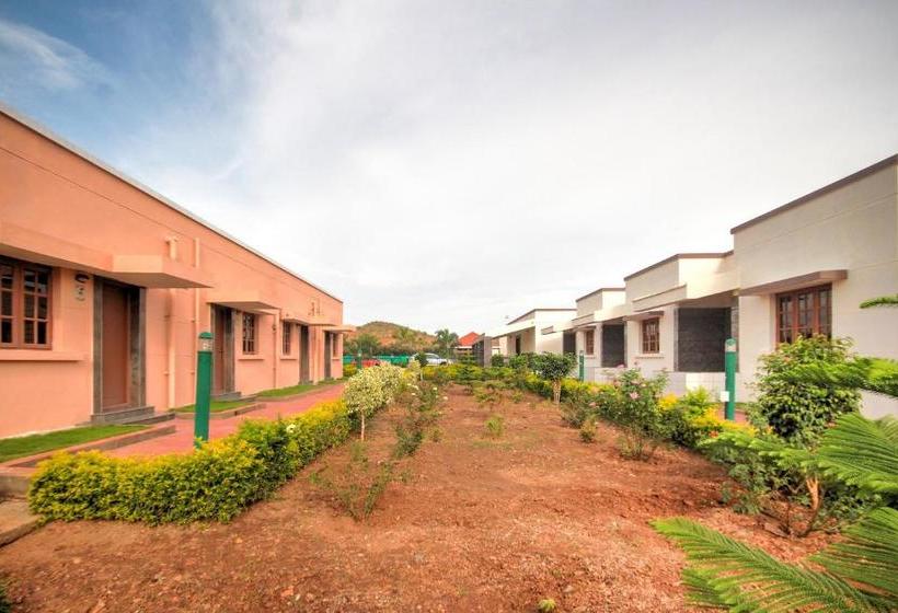 酒店 Oyo 48373 Sri Darshanam Homes