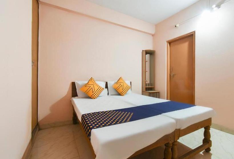 酒店 Spot On 65499 Tirupati Lodge