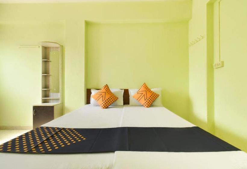 酒店 Spot On 65499 Tirupati Lodge