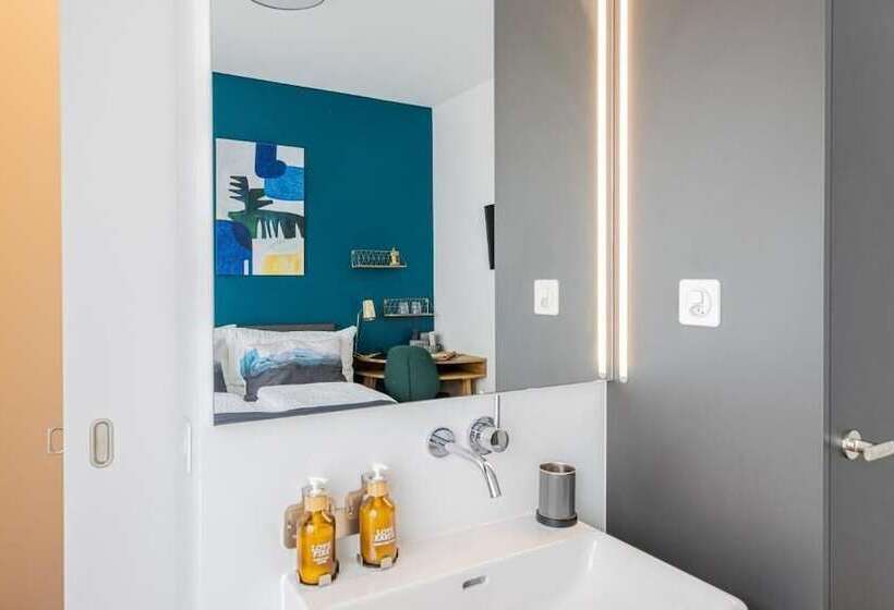 بنسيون Ambrosia Guesthouse