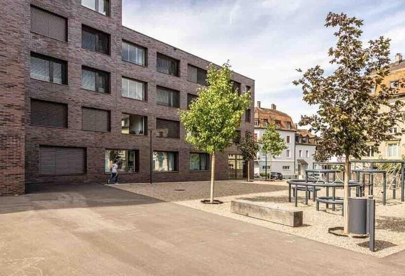 بنسيون Ambrosia Guesthouse