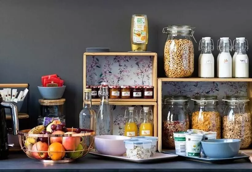 Majatalo Ambrosia Guesthouse