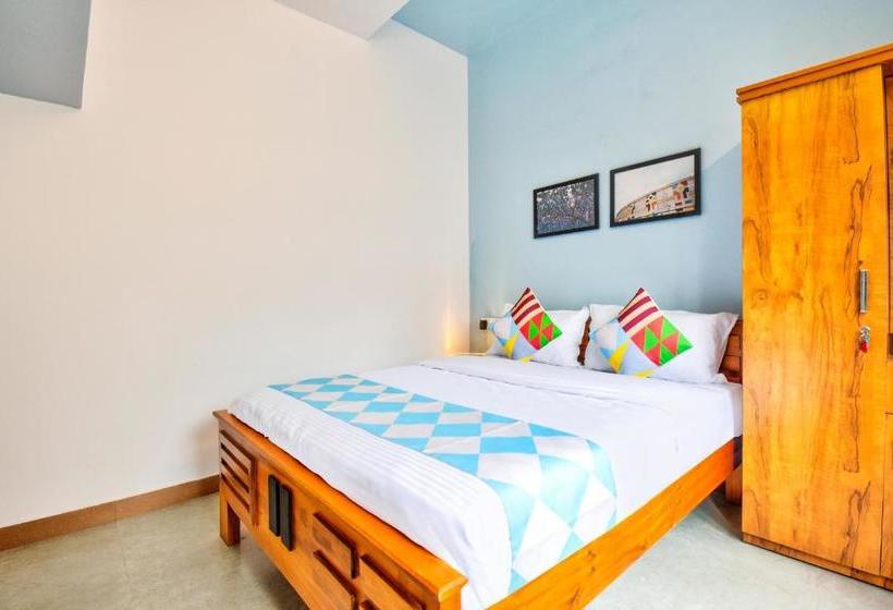 Panzió Elegant 1br Abode Near Rose Garden