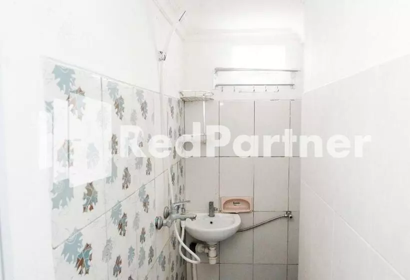 Majatalo Happy Inn Puspo Mitra Reddoorz