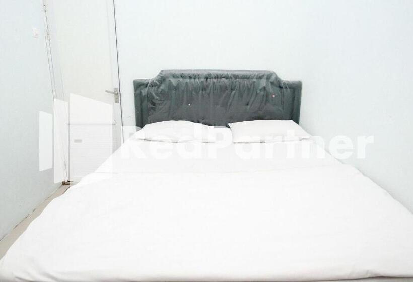 פנסיון Happy Inn Puspo Mitra Reddoorz