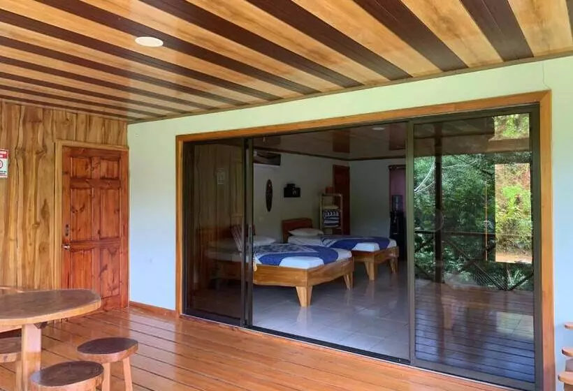 ペンション Villa With Primary Forest View