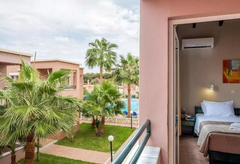 Theos Holidays Apartments