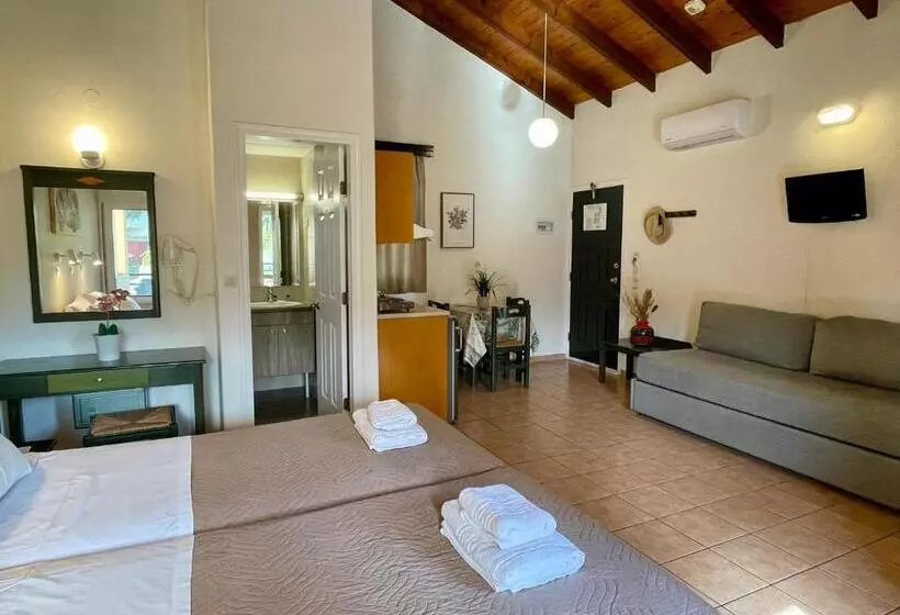 Theos Holidays Apartments