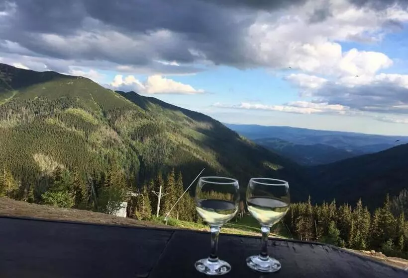 ユースホステル Chata Kosodrevina   Turistická Ubytovňa